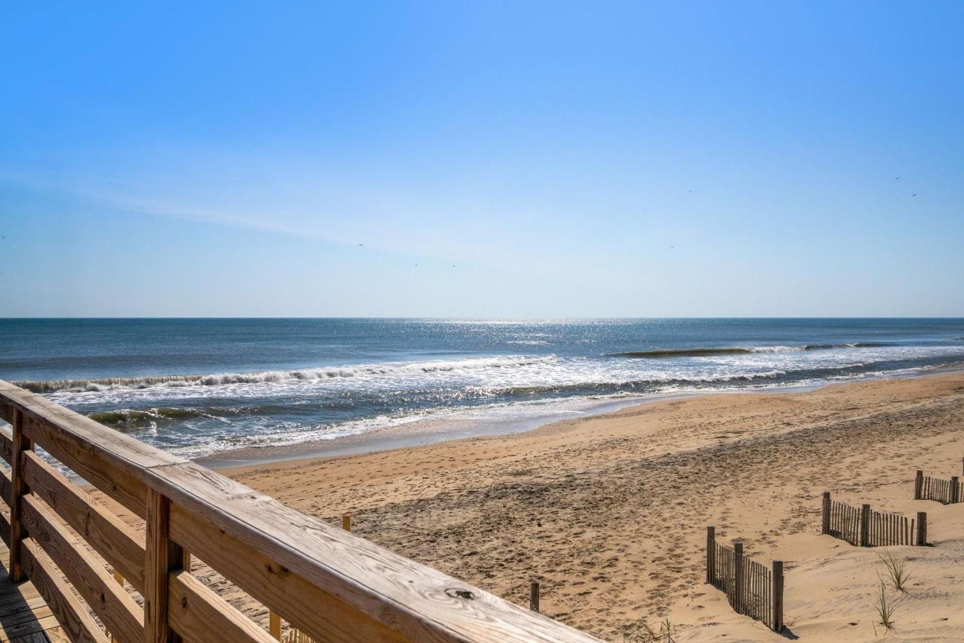 4102 Pelicans Perch: The Iconic Obx Oceanfront Kitty Hawk Eksteriør billede